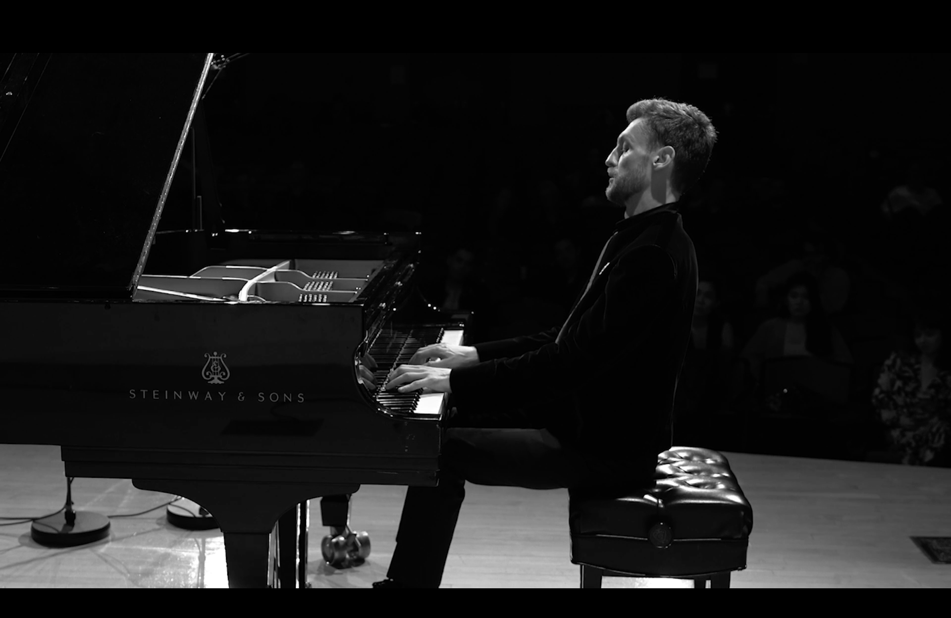Debussy — Estampes 'Jardins Sous la Pluie'